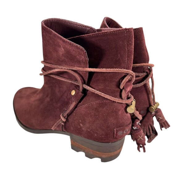 Sorel Womens Burgundy Suede Ankle Boots Wraparound Tassel Laces Low Block Heel - Picture 1 of 16